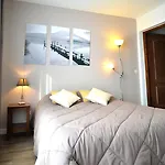 Apart-hotel Azurea