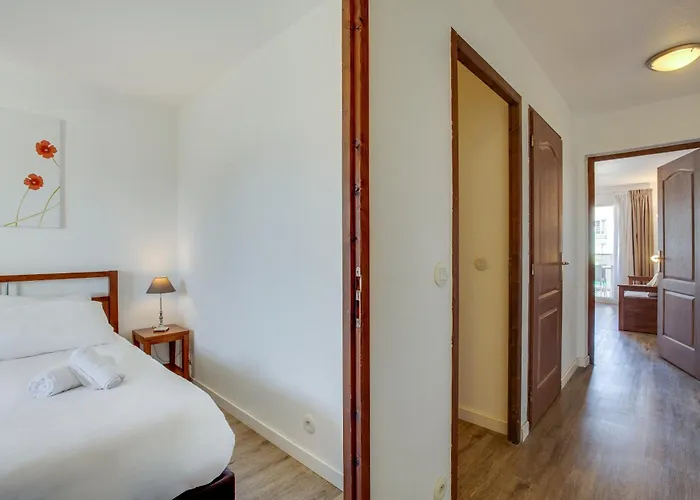 阿祖雷公寓酒店 艾克斯莱班