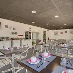 Azurea Aparthotel 3*