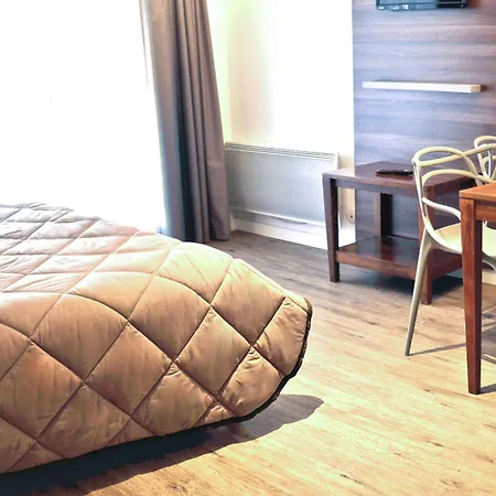 公寓式酒店 阿祖雷公寓酒店 3*