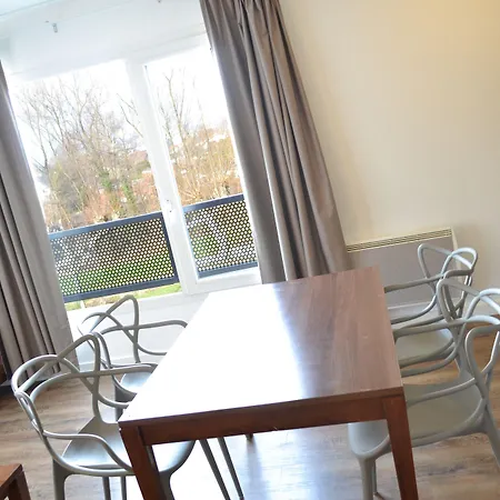 Aparthotel Résidence Azurea 3*