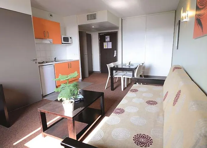 Azurea Aparthotel Aix-les-Bains